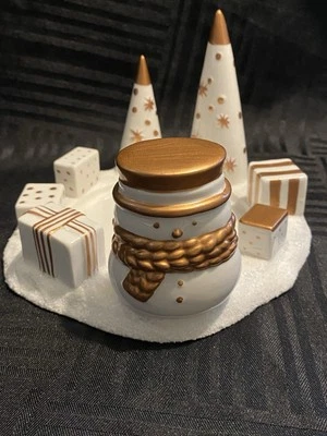 Yankee Candle JACKSON FROST Jar Candle Holder white and gold snowman gifts tree - Image 1 of 4