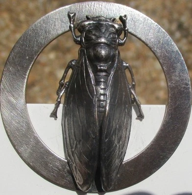 Botón de imagen de metal blanco vintage antiguo francés "INSECTO INSECTO CIGARRA LANGOSTA" Foto 1 de 4