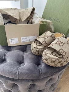 Org. Gucci Plateau Pantoletten Maxi GG Sandalen Canvas - Bild 1 von 6