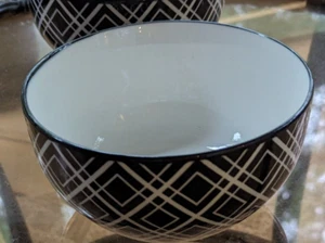 DOVER & YORK BLACK & WHITE GEOMETRIC CERAMIC CEREAL BOWL 5.5" JOAN LUNTZ INSPIRD - Picture 1 of 11