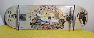 Vtg 2010 Viacom Spongebob Squarepants Surrender Sponge 28" Skateboard Deck 044VI - Picture 1 of 20