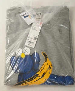 Uniglo Kaws x Warhol (UA1) Gray Graphic Sweatshirt Medium (JSF6) Banana Shirt - Picture 1 of 3