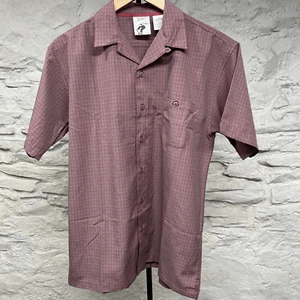 NWOT Gnarly Camp Shirt Boy's Sz L (16-16) Red Plaid Skateboarding Streetwear - Picture 1 of 9