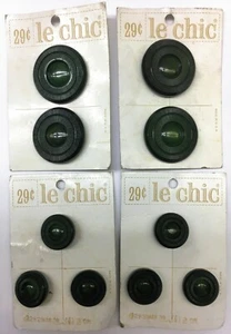 Lote 10 botones acanalados verdes de colección años 60 Le Chic 282 talla 1 1/4” 7/8” tarjeta vástago de metal - Imagen 1 de 3