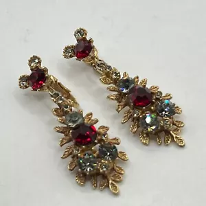 Pendientes colgantes vintage BSK con clip pedrería roja tono dorado declaración de gota - Imagen 1 de 9