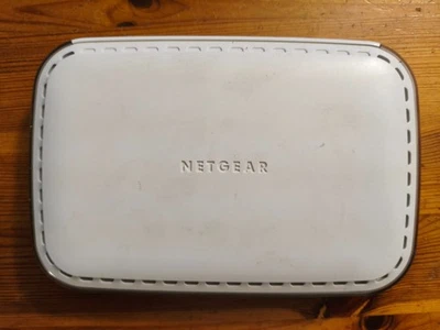 Netgear 8 Port 10/100 mbps (FS608v3) 8-Ports External Switch, with power supply - Image 1 of 4