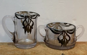 Glass Creamer And Sugar Bowl VTG Silver Overlay Art Nouveau Design - Imagen 1 de 3