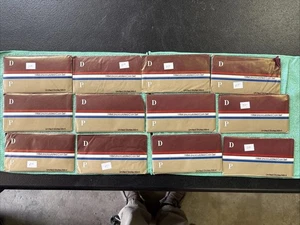 Lot 12 postfrische Sätze 1984 - Bild 1 von 6