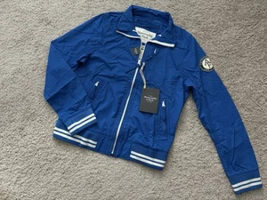 Neu mit Etikett Y2K Abercrombie & Fitch hochgeschlossener Herren Windbreaker Jacke blau L - Bild 1 von 10