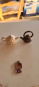 Miniture tea pots - Picture 1 of 2
