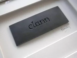 CLANN in gaelico significa FAMIGLIA Wild Goose Studio IRLANDA - Foto 1 di 2