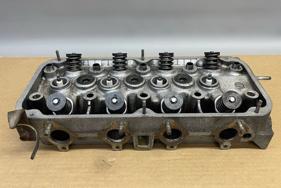 Toyota Corolla 1980 1,8 L 3T culata de motor OEM Foto 1 de 4