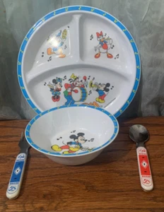 Walt Disney’s MickeyMouse & Friends Músicos -PLATO-TAZÓN-TAZA-TENEDOR-CUCHARA-NIÑOS-77 - Imagen 1 de 1