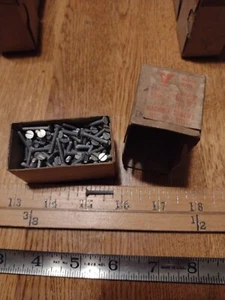 4-40 x 3/4" FLAT HEAD MACHINE SCREWS ELEC. GALV. STEEL QTY: 120. NOS - Picture 1 of 3