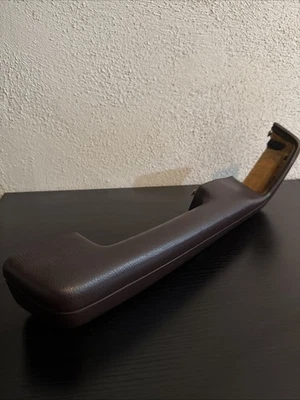 REPOSABRAZOS TIRADOR PUERTA DELANTERA IZQUIERDA DERECHA HONDA ACUERDO 86-87 83591-SE0-A30ZC OEM Foto 1 de 4