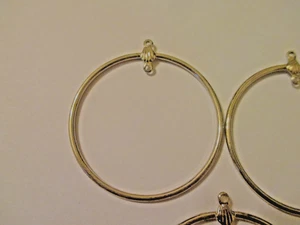 36 Vintage Silberfarben 38 mm Doppel 2 Zwei Schleifen Fundstücke SF3X - Bild 1 von 5