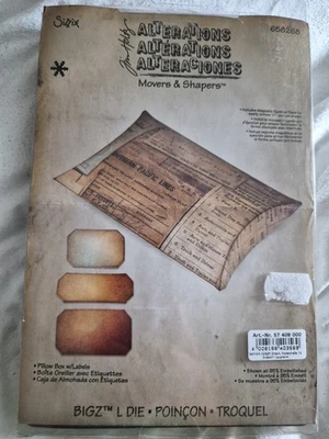 Sizzix Pillow Box mit Labels - Bild 1 von 3