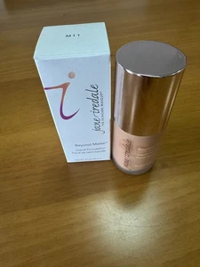 Jane Iredale Beyond Matte Liquid Foundation - M11  - Picture 1 of 3