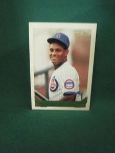 1993 Topps - Gold #156 - Sammy Sosa - 8.0 - Picture 1 of 2