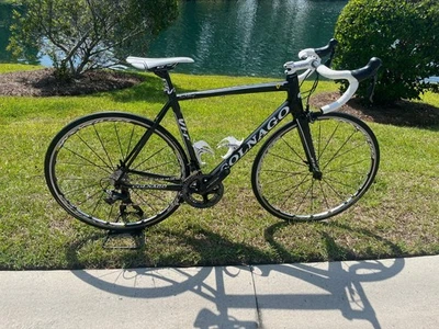 Colnago VR-1 Ferrari Edición Limitada / Dura Ace 11 velocidades 52s (54CM) Foto 1 de 4