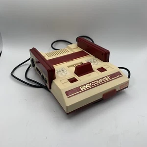 Nintendo Famicom. Tested, working condition! - Picture 1 of 4