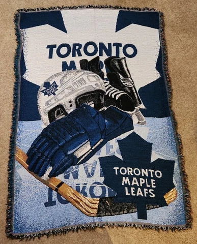 Vintage Toronto Maple Leafs NHL Hockey Helmet Stick Throw Blanket 42"x58" VTG Cover