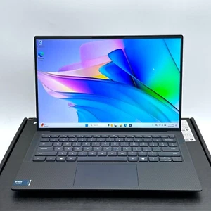 Dell Precision 5490 14" QHD+ TOUCH Ultra 9 185H 32GB 1TB SSD NVIDIA RTX 1000 Ada - Picture 1 of 10