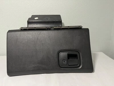 Guantera compatible con Chevrolet Monte Carlo 2000 2001 2002 2003 2004 2005 negra Foto 1 de 4