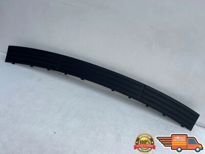 2007-2014 CHEVROLET SUBURBAN 1500 REAR BUMPER FACE BAR STEP TRIM MOLDING OEM NEW - Image 1 of 4