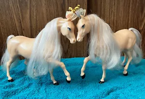 Barbie Prinzessin und das arme königliche Königreich 2 Pferde 2004 - Bild 1 von 1