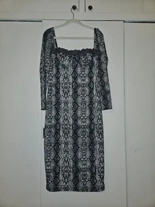 Moda Nova Gris y Blanco Estampado Piel de Serpiente Estilo Corsé Bodycon Vestido (1X) - Imagen 1 de 8