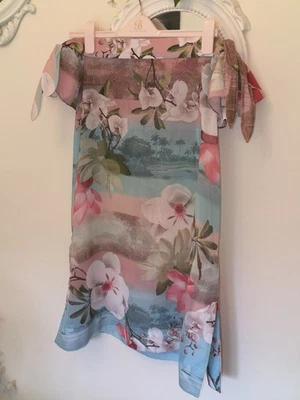 Ted Baker Menta Chocolate Chip Playa Cubierta Talla M Foto 1 de 4