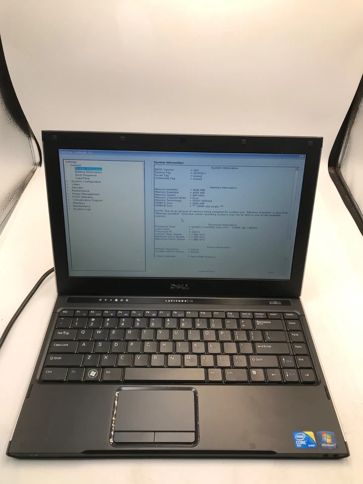 Laptop Dell Latitude 13 Intel Core 2 Solo 1.4GHz 13" 4GB RAM SIN HDD-MZ Foto 1 de 4