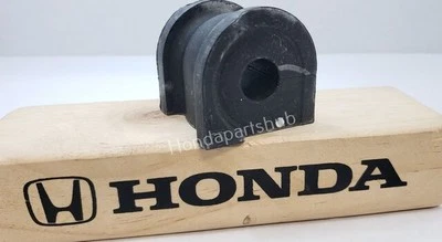 13-17 Honda Accord Sedan Cyl Front Stabilizer Holder Bush - Image 1 of 4