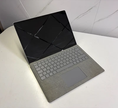 Microsoft Surface Laptop 2 i5-8250U 1.70GHz 8GB 256GB 13.5" Win 11 Pro Read Desc - Image 1 of 4