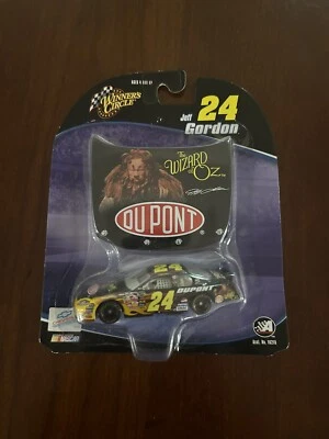 Diecast 1:64 Jeff Gordon Wizard of OZ Cowardly Lion Chevy WC Mini Race Hood 2004 - Image 1 of 2