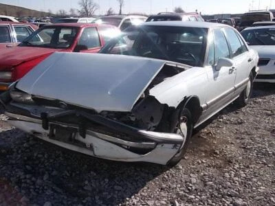 Puerta trasera izquierda vidrio usado se adapta: Buick Lesabre 1996 trasero izquierdo grado A Foto 1 de 4