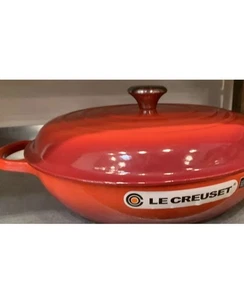 NEU Le Creuset Signature 5 Quart runder Schmorpfahl Gusseisen in Kirschrot # 32 - Bild 1 von 4