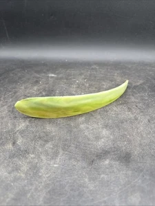 (1) Vintage Slag Stained Curved Bent Glass Lamp Shade Replacement Panel - Picture 1 of 9