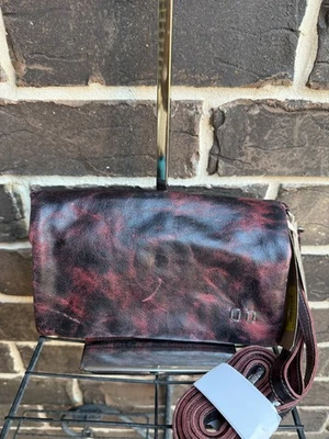 Новый с Ярлыками кровать STU Cadence красный черный Lux бумажник кошелек с ремешком через плечо сумочка кожи - Изображение 1 из 4