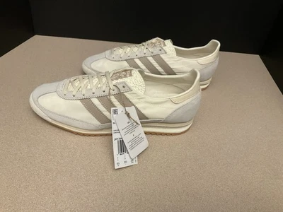 全新! 女士阿迪达斯 SL72 OG“Off White/Taupe 白色运动鞋。 8.5 码 — 第 1/4 张图片