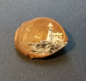 Hand Painted Wooden Lighthouse Pin - Picture 1 of 2
