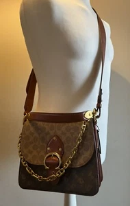 Coach Beat Shoulder Bag Signature Canvas Horse Carriage Print New Designer Gift - Picture 1 of 13