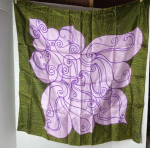 DeMura Silk Scarf Green & Purple Designs 27'' x 27'' Vintage Pre Owned - Picture 1 of 3