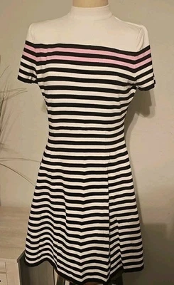 Vestido Elle MEDIANO Rosa Negro/Blanco Rayas Manga Corta Tejido Foto 1 de 4