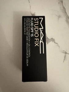 Mac Studio Fix Fluid Foundation - Bild 1 von 2
