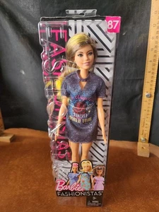 Barbie Fashionistas Barbie Puppe 12" #87 Rockstar Glam 1959 World Tour Mattel Neu - Bild 1 von 7