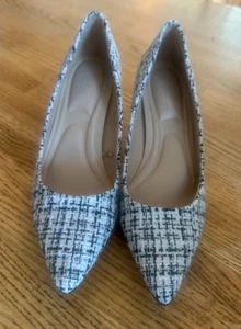 Charles by Charles David Tweed Kitten Heels Size 6.5 M Black & White Pumps - Picture 1 of 5