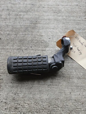 1983 1984 1985 HONDA CB650 NIGHTHAWK 650 Front Right Footpeg Foot Peg Rest - Image 1 of 4