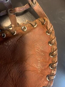 Gil Hodges Baseball Left handed Mit - Picture 1 of 7